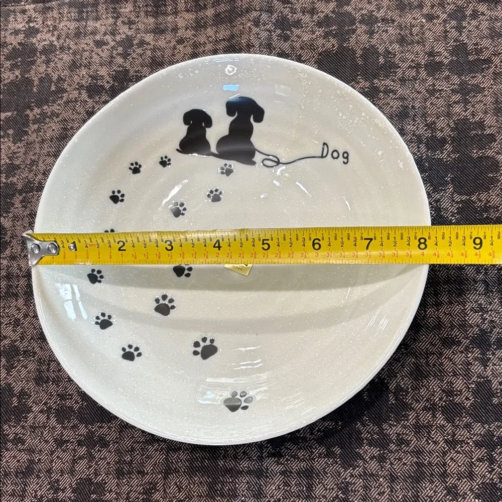 Kafuh Japan Stoneware Dog Plate — Paw Print Design — 8.25” — Size M